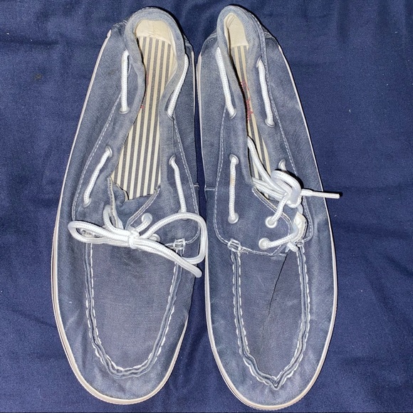 Thom McAn Slip Ons - Picture 2 of 6